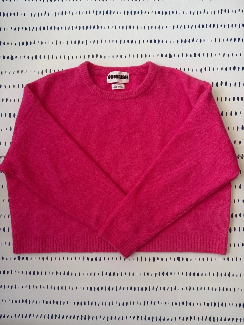 Colorush Amara Lobo Crewneck Cashmere Sweater in Pink